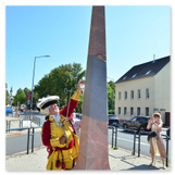 Graf Georg Carl von Haugwitz kurz vor der Enthüllung.